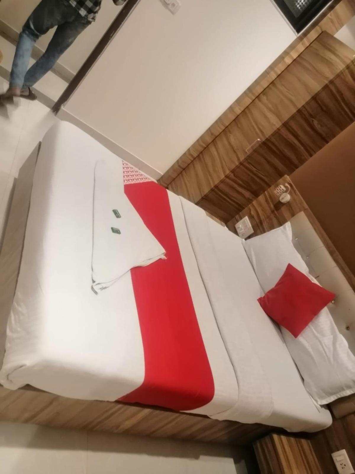 Ruby Hotel — Photos 3